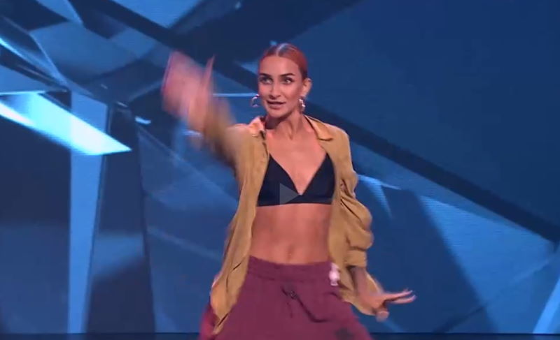 Танцовщица из Благовещенска во второй раз пробует пробиться в основной раунд «Танцев»